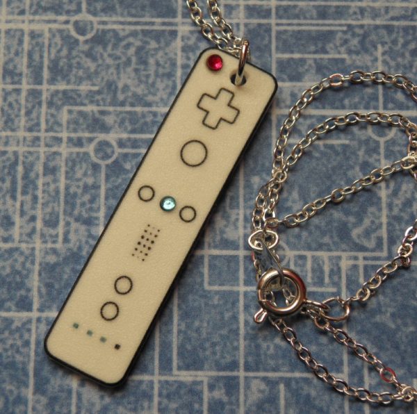 Nintendo Wii Video Game Controller Necklace - Image 5