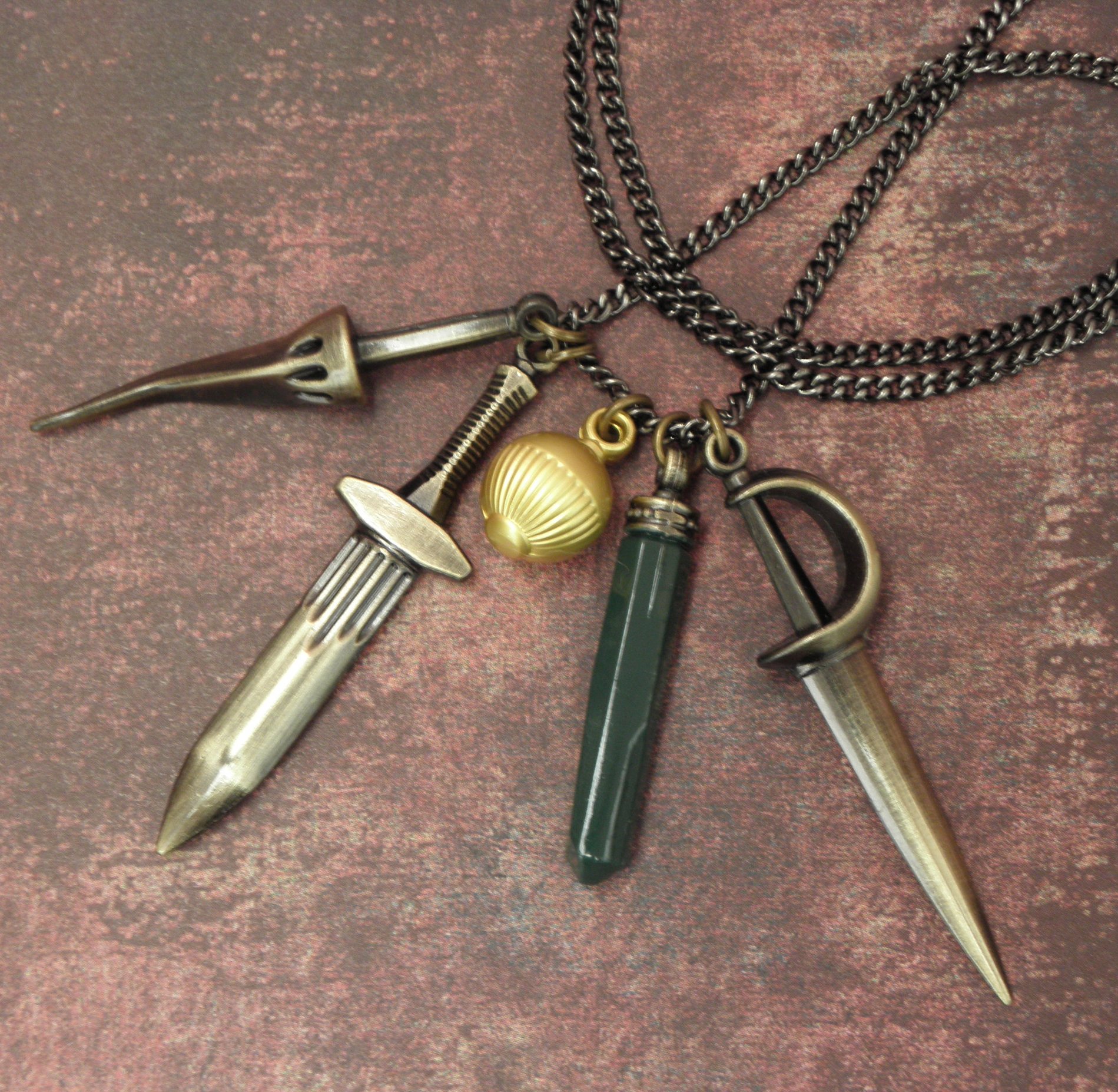 Claire Redfield resident evil horror necklace Cosplay Jewelry