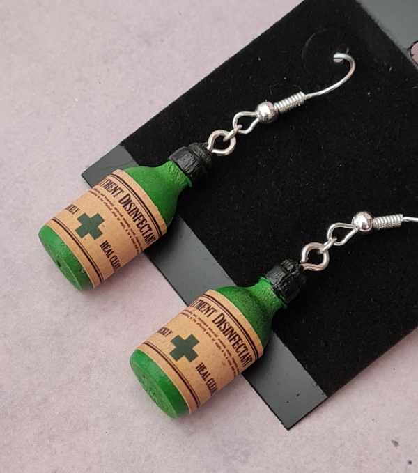 Resident Evil First Aid Med Earrings - Image 4