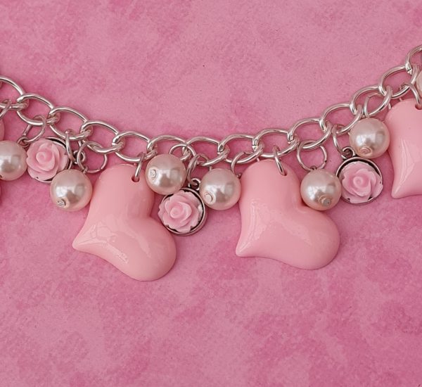 Kawaii Heart Charm Bracelet - Image 3