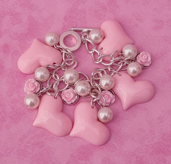 Kawaii Heart Charm Bracelet - Image 4