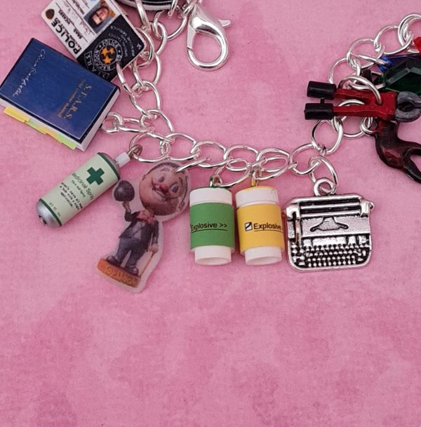 Resident Evil Last Escape Charm Bracelet - Image 5