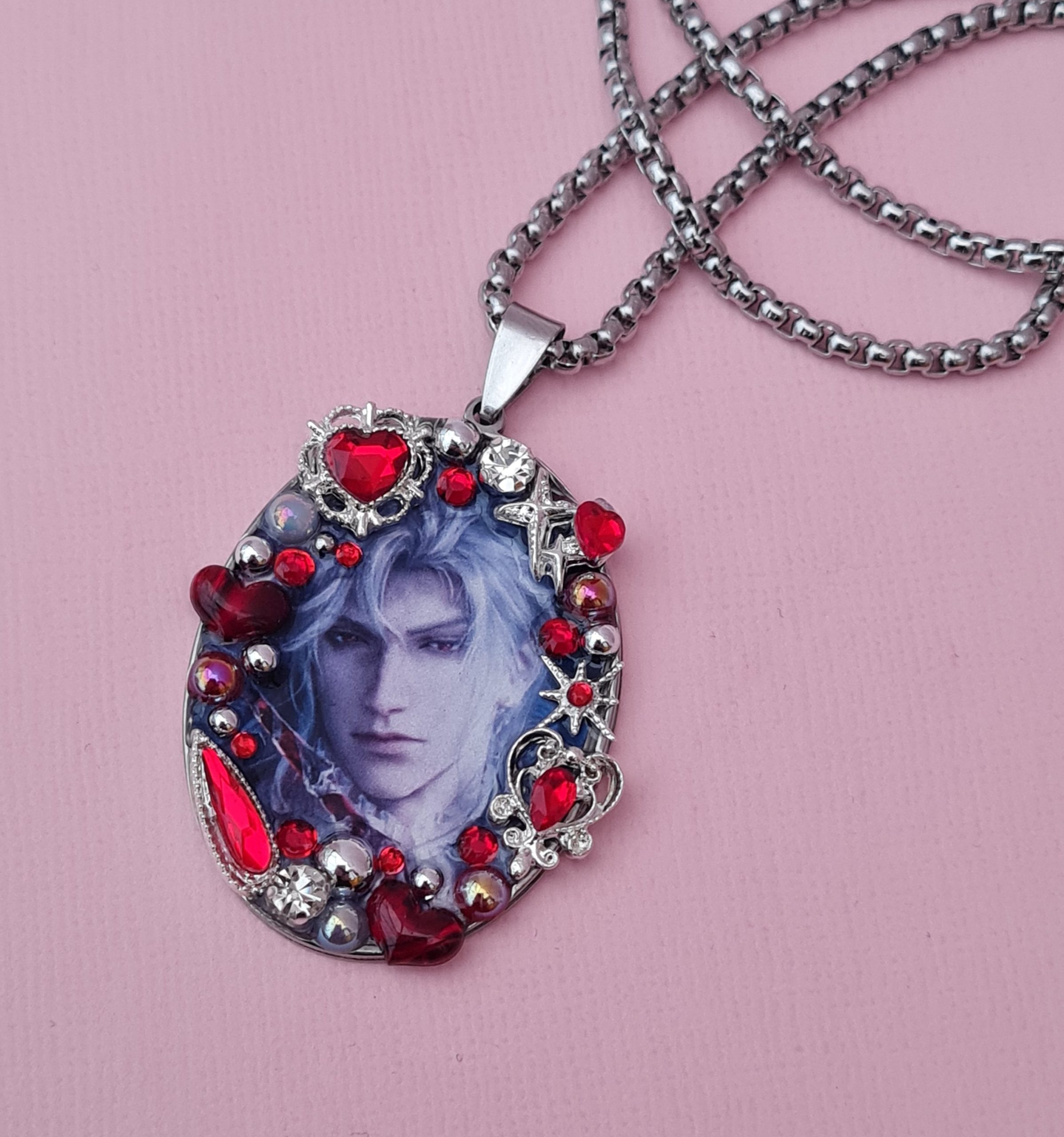 Sylus Archfiend Photo Pendant Necklace - Image 5