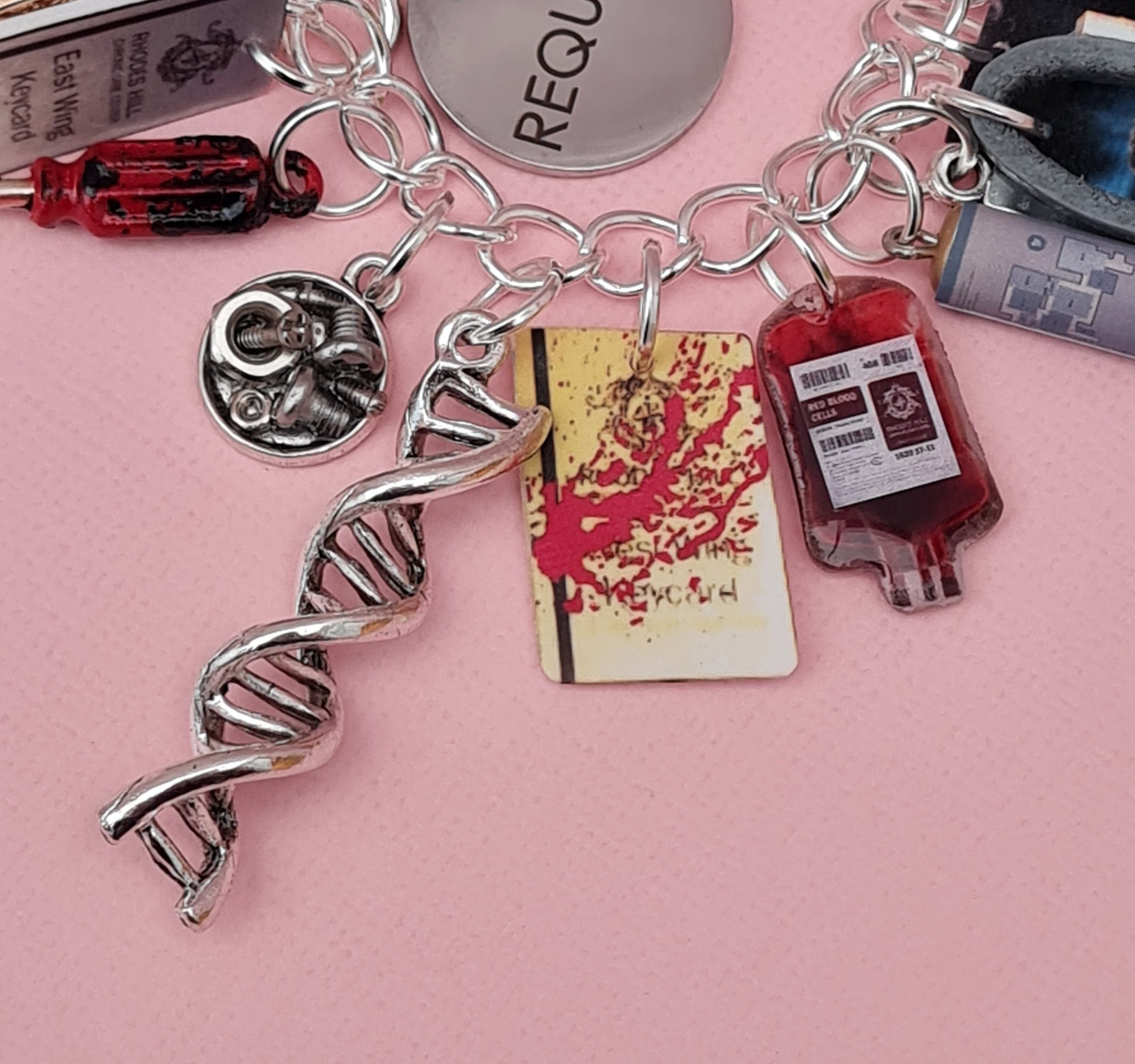 Resident Evil Requiem Charm Bracelet - Image 7